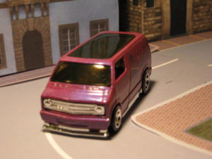 Hot Wheels 2008 First Editions Dodge Custom Van 77