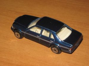 MC Toys-Maisto Mercedes-Benz 260 SEL