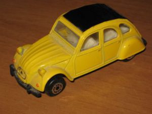 Maisto Citroën 2CV