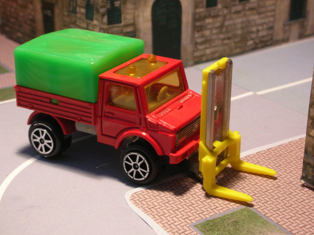 Majorette Série 200  S/N 215 Mercedes-Benz Unimog