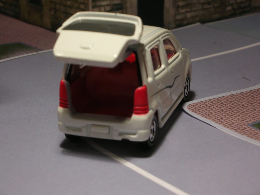 Tomica-Tomy  S/N 71 Suzuki Wagon R RR