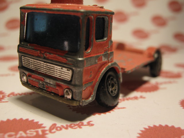 Lesney Matchbox Series  S/N 17 Bedford Horse-Box