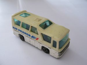 Majorette  Minibus