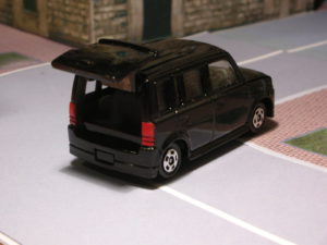 Tomica-Tomy Toyota bB