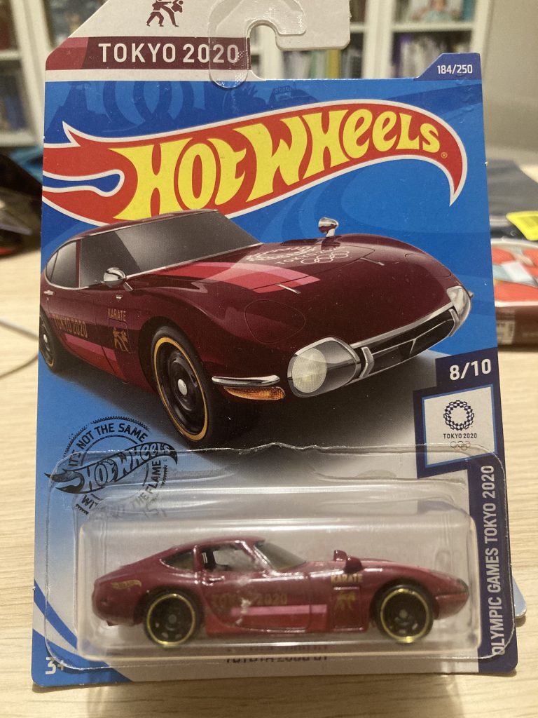 Hot Wheels Olympic Games Tokyo 2020  Toyota  2000GT