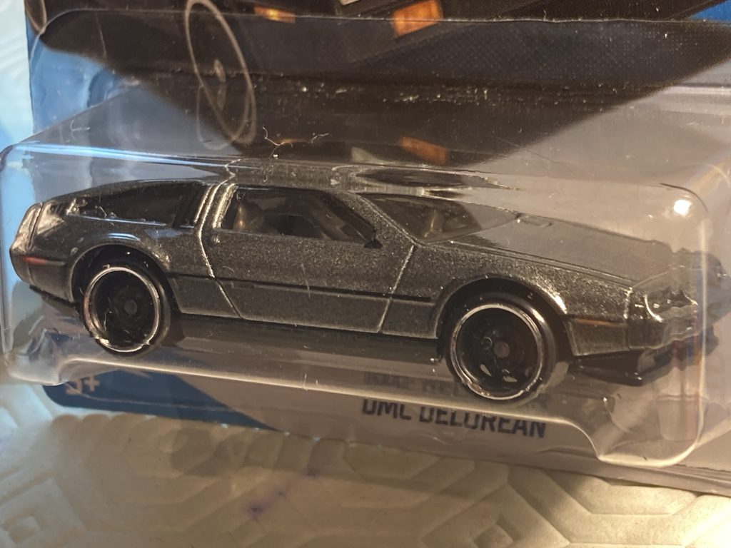 Hot Wheels Factory Fresh  DMC Delorean