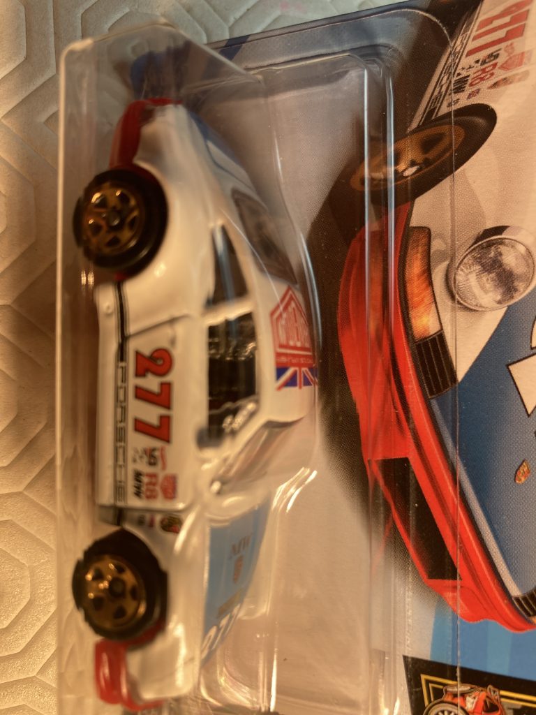 Hot Wheels Nightburnerz  ‘71 Porsche 911
