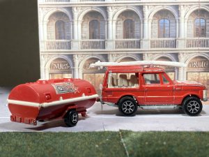 Majorette Série 300 Range Rover + Reservoir