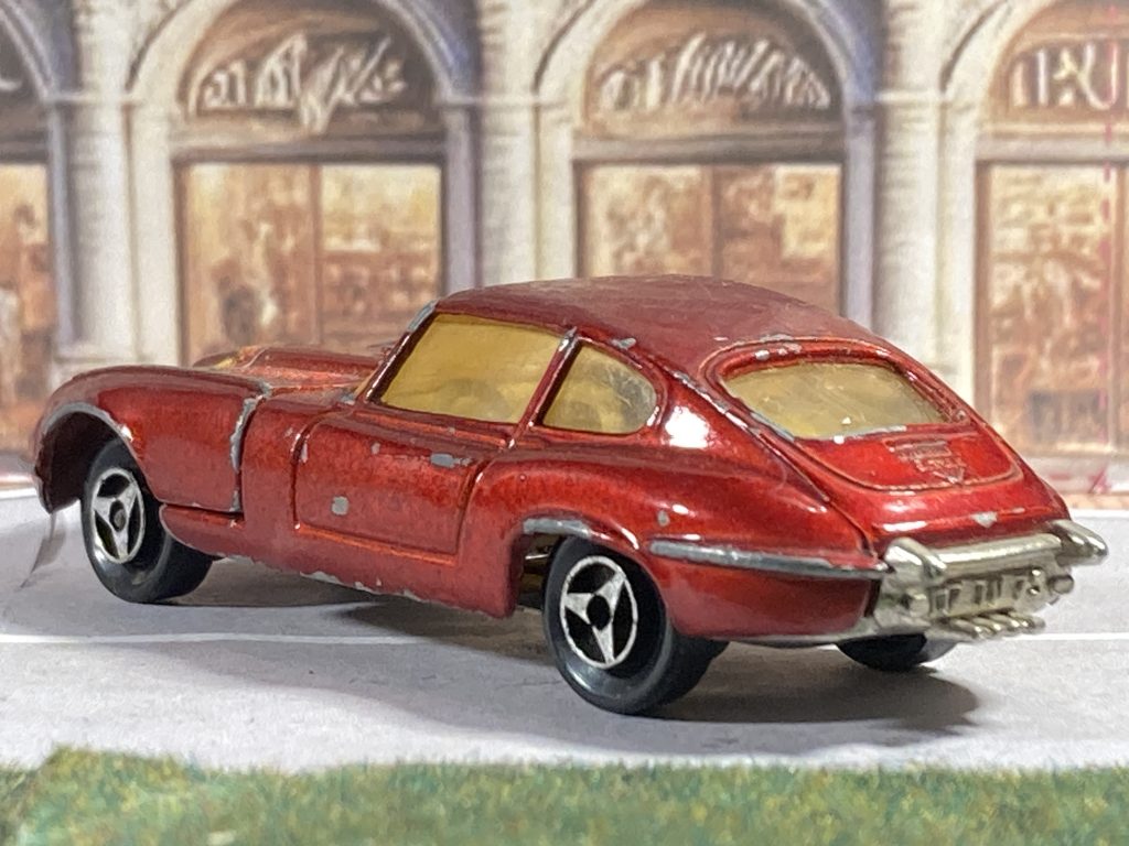 Majorette Série 200  S/N 207 Jaguar Type E V12