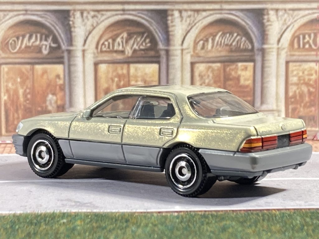 Matchbox  S/N MB1229 1994 Lexus  LS400