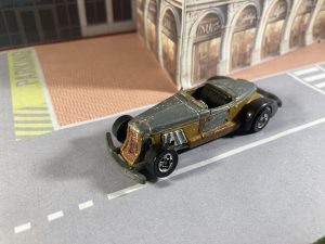 Hot Wheels Auburn 852