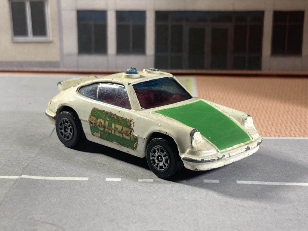 Corgi Juniors  Porsche 911 Carrera (1974)