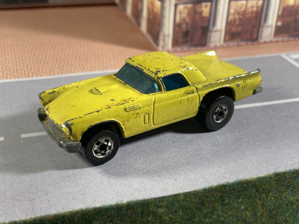 Hot Wheels  ‘57 T-bird