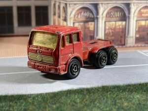 Majorette Série 300 Mercedes-Benz Car Transporter