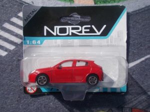 Norev 3 inchs Alfa Romeo Giulietta (2010)