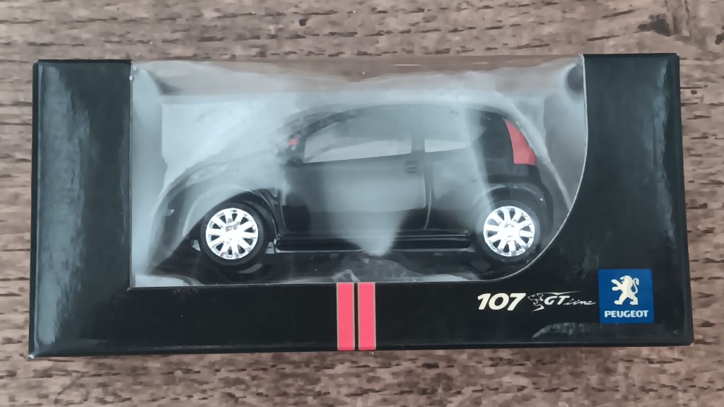 Norev 3 inchs  S/N Inconnu  Peugeot 107 GT Line