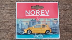 Norev 3 inchs Renault Clio III RS