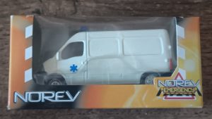 Norev 3 inchs Renault Master II