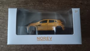 Norev 3 inchs Renault Megane IV