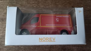 Norev 3 inchs Renault Master III