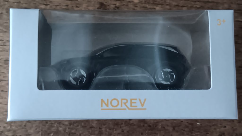 Norev 3 inchs Renault Scénic E-Tech Nicolas FORGET collection