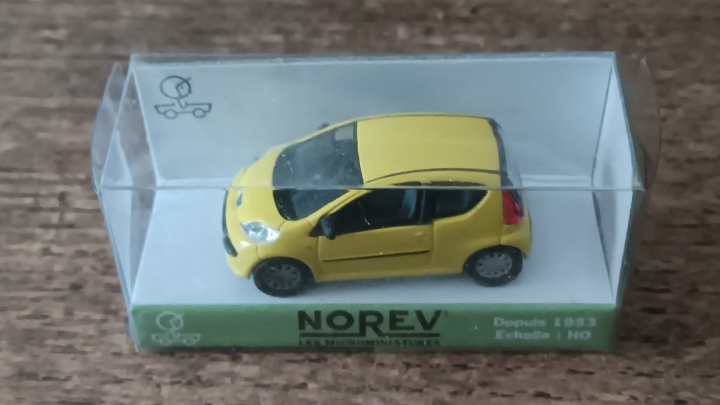 Norev 1/87ème  S/N 470180 Peugeot 107