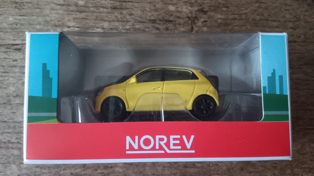 Norev 3 inchs Renault Twingo III Nicolas FORGET collection
