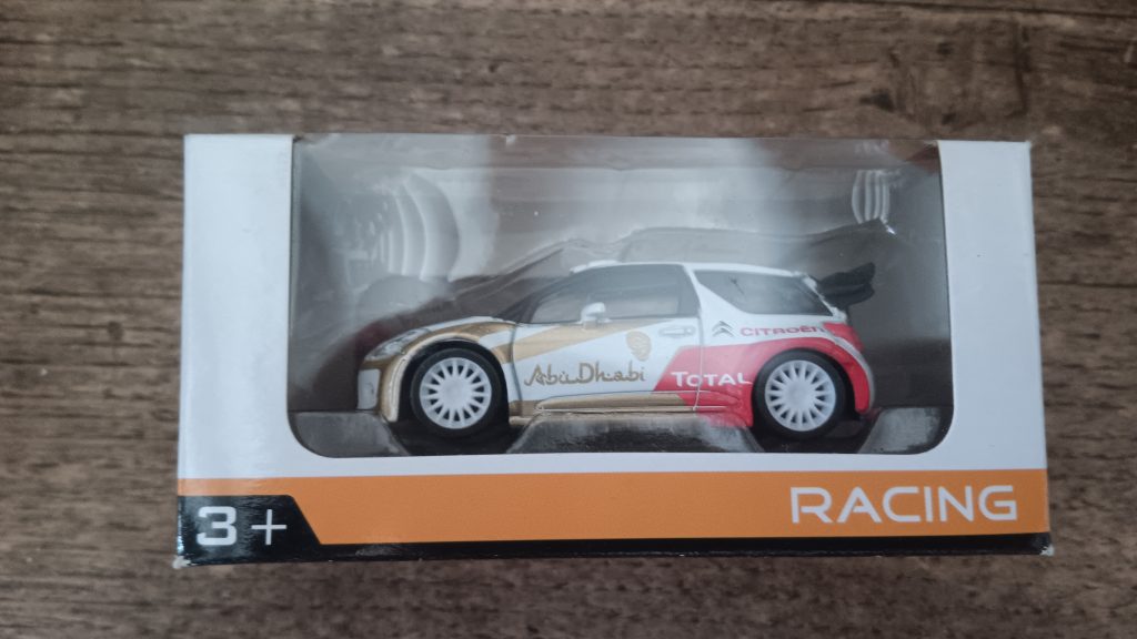 Norev 3 inchs Citroën DS 3 WRC Nicolas FORGET collection