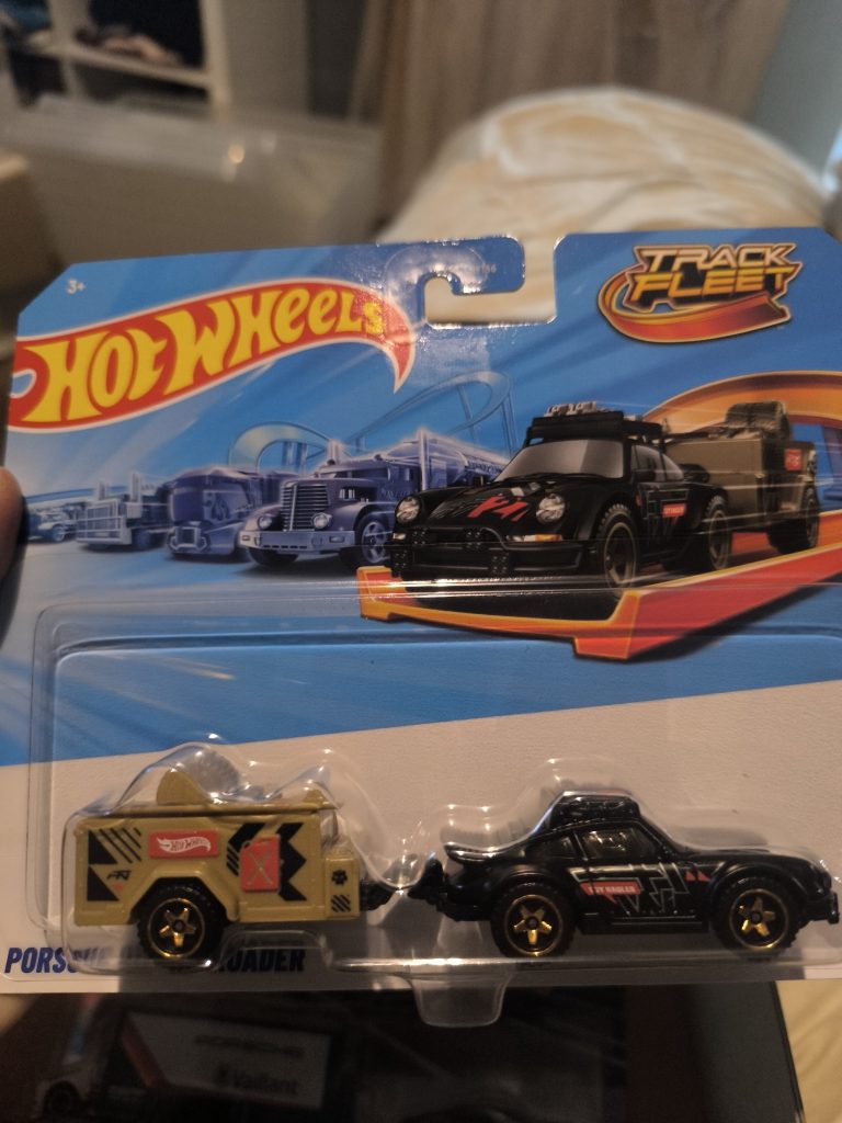 Hot Wheels track fleet Porsche 911 off-roader Rodrigue Sevin collection