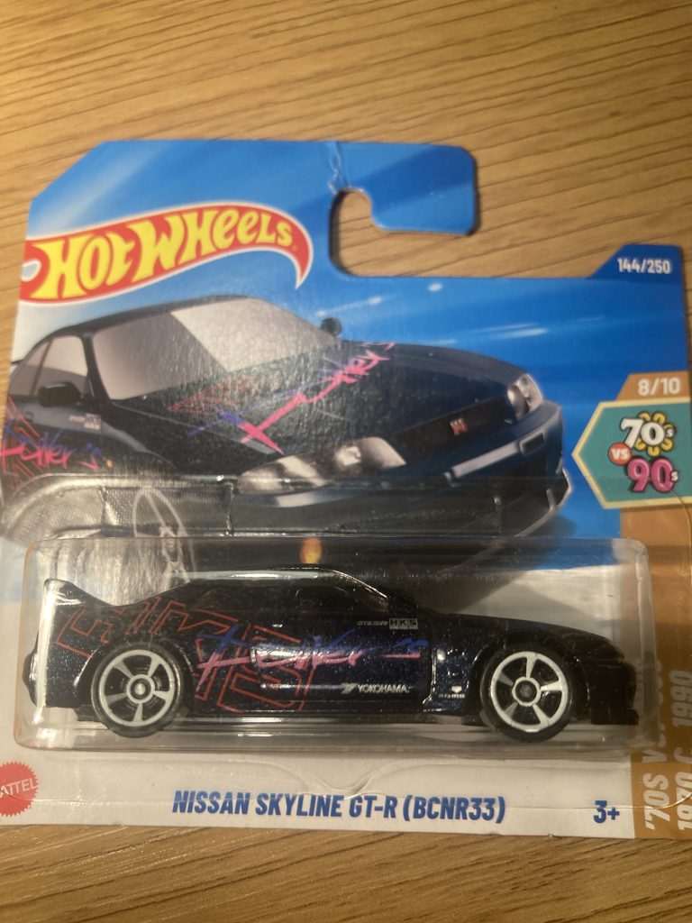 Hot Wheels ’70s vs ’90s Nissan Skyline GT-R BCNR33 fabiodipa collection