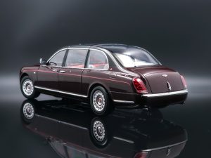 Minichamps 1/18 Bentley State Limousine (2002)